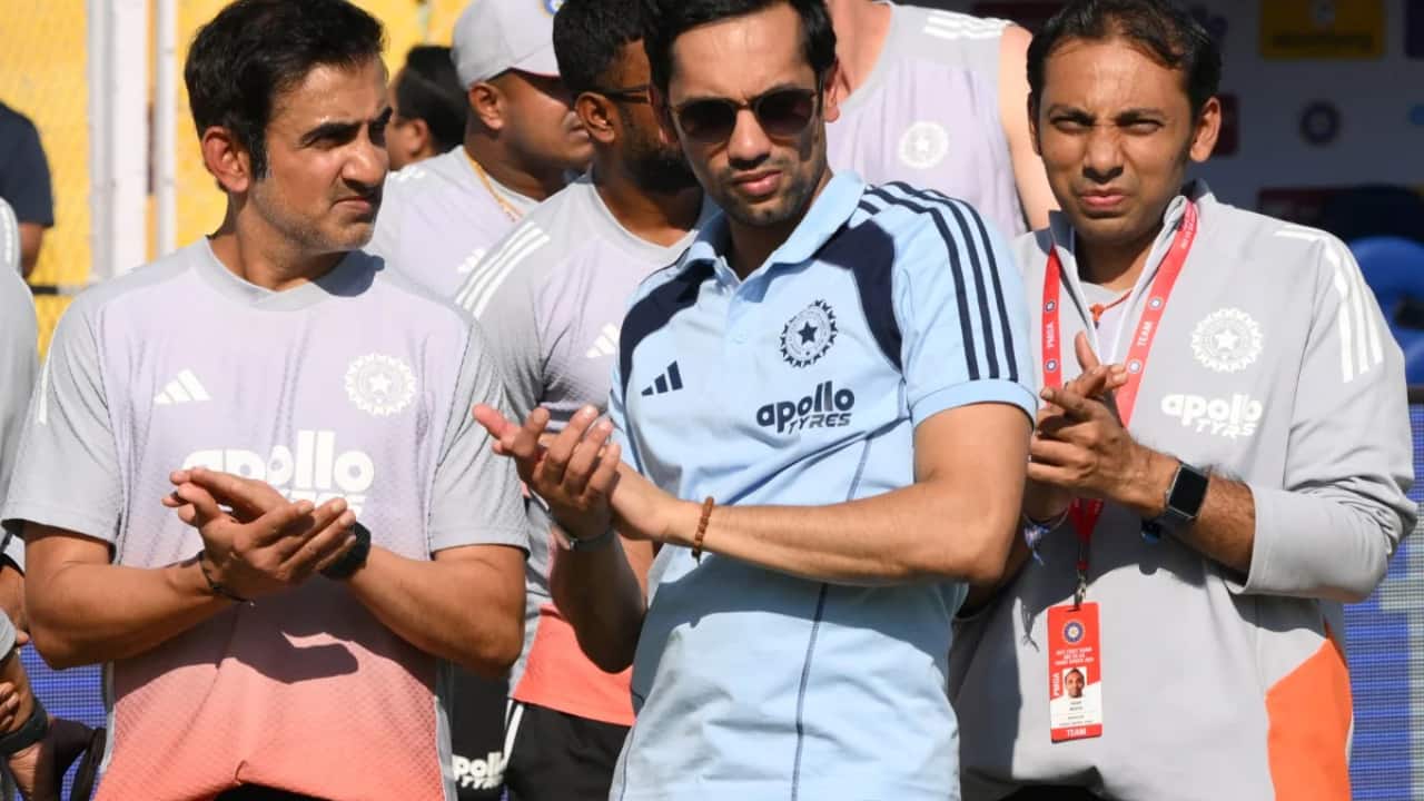 WATCH: Angry fans chant 'Gautam Gambhir haye haye' after South Africa whitewash