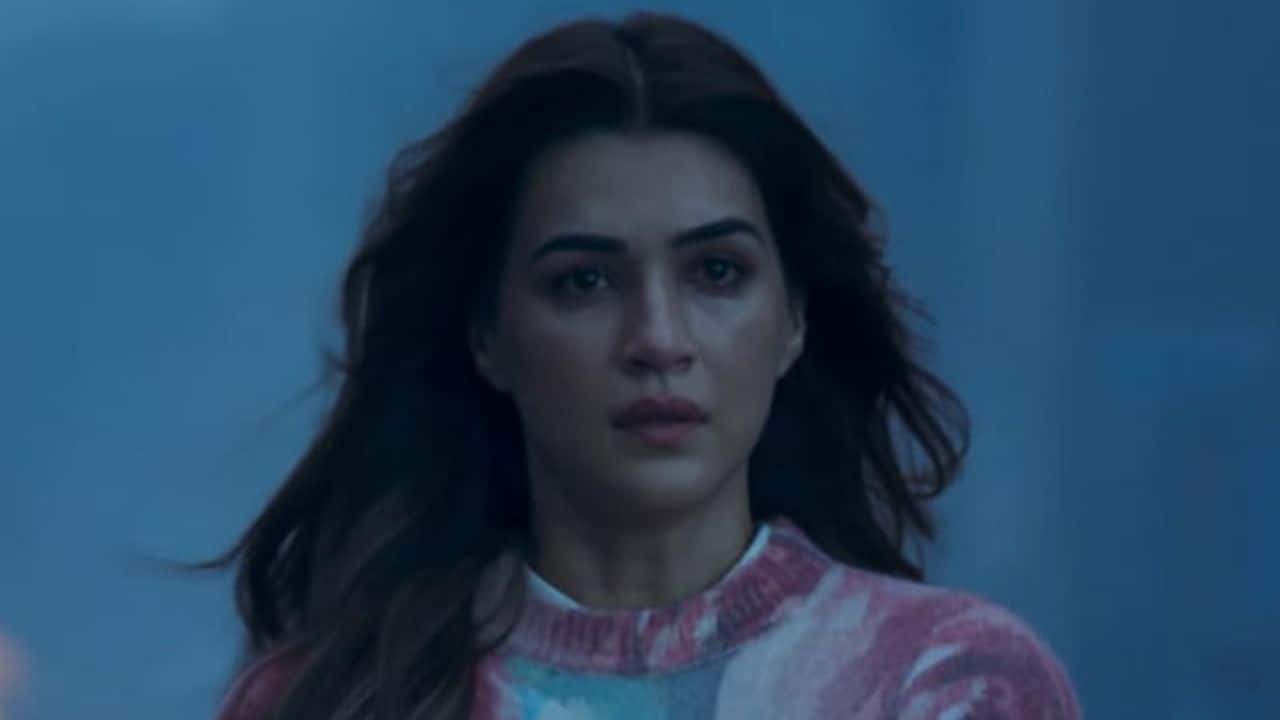 Tere Ishq Mein: Mukti Her latest venture, Tere Ishq Mein, sees Kriti diving into a rugged, intense character. With raw energy and depth, the film promises to reveal a new, unexplored side of her craft.