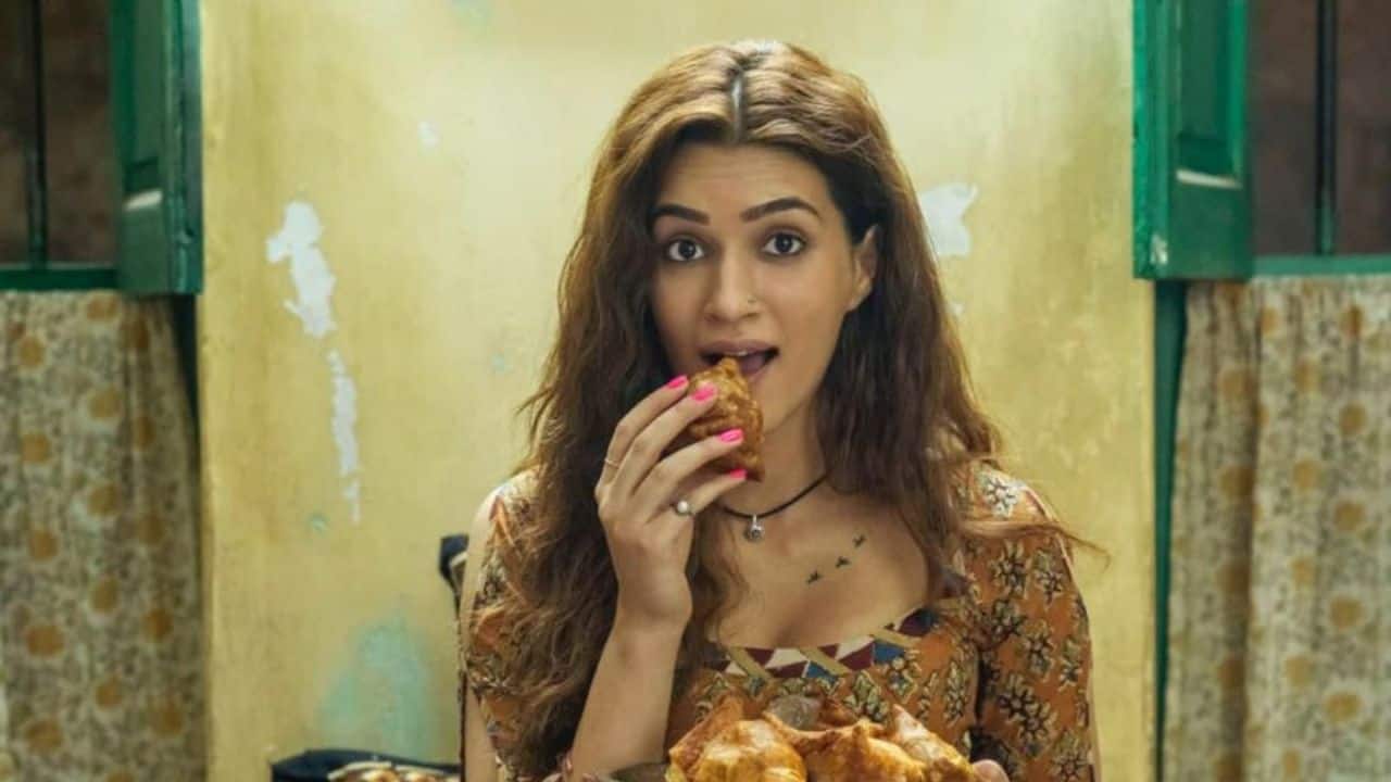 Mimi: Mimi Arguably her most transformative role, Kriti played a small-town girl navigating the challenges of surrogacy. Balancing vulnerability, emotional depth, and resilience, she carried the film with extraordinary conviction, earning a National Award for Best Actress and cementing her reputation as a daring performer.