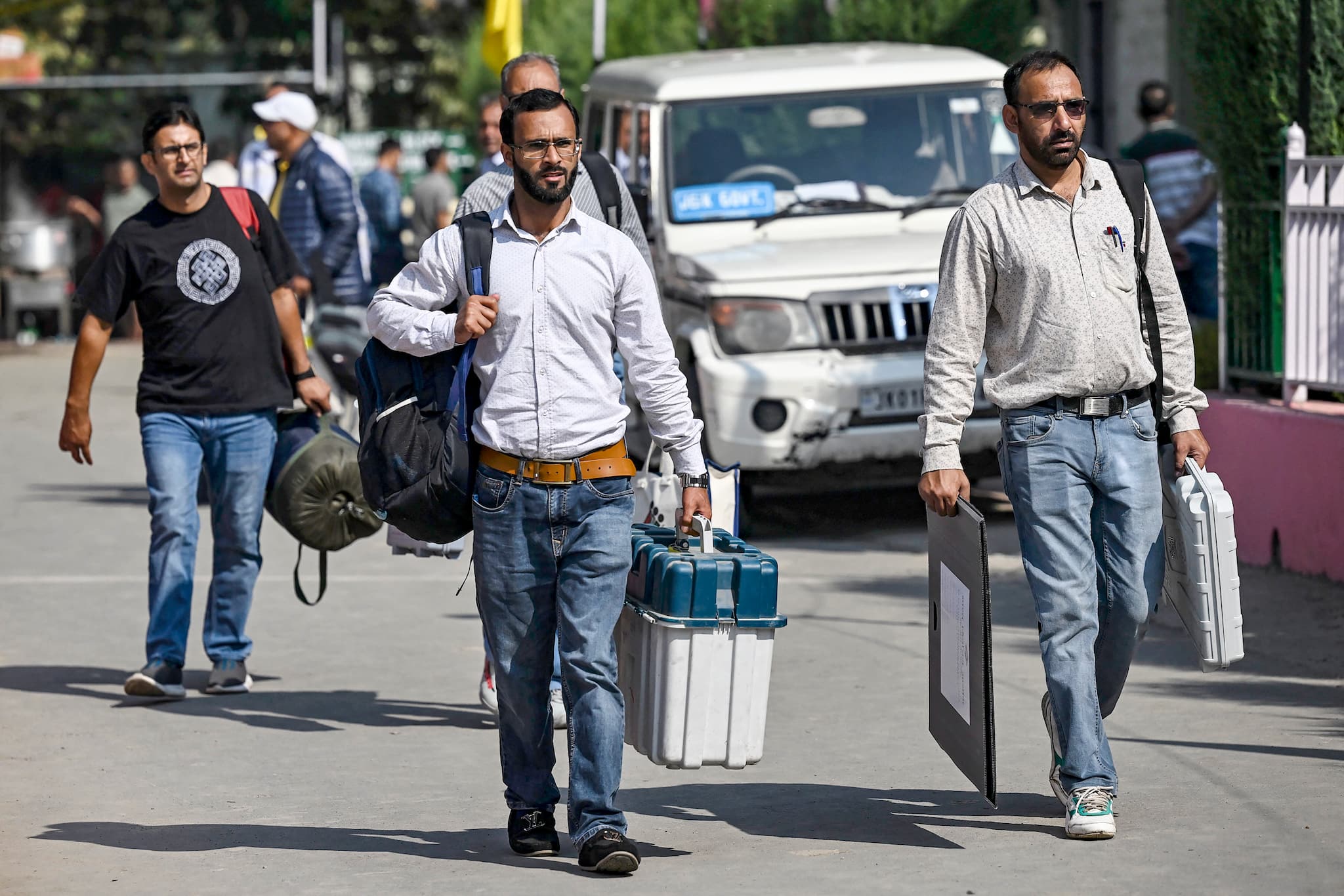 Special Intensive Revision 2025: How NRIs and migrants can register for voting 