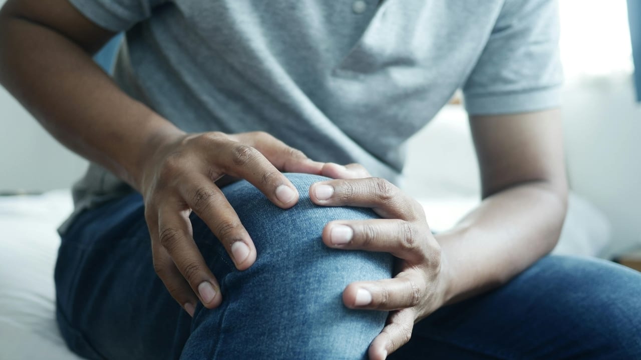 Joint pain in young professionals: Doctor explains why it is on the rise; Simple tips to prevent it