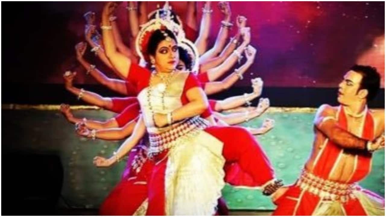 Sourav Ganguly's wife, Dona, files police complaint over abusive social media posts