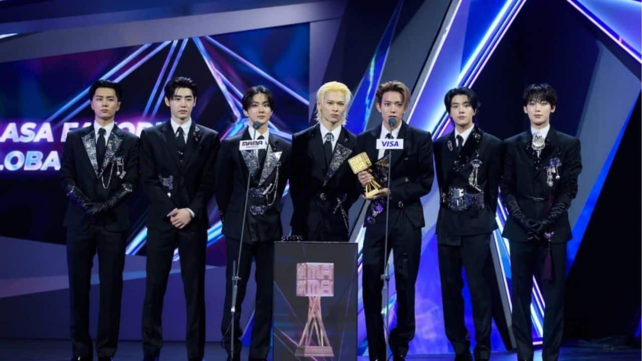 Enhypen break down in tears as they win Artist of the Year at 2025 MAMA Awards