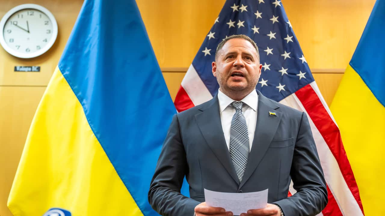 আন্দ্রে ইয়ারমাক কে? জেলেনস্কির শক্তিশালী ডান হাত দুর্নীতি অভিযানের পর ক্ষমতাচ্যুত