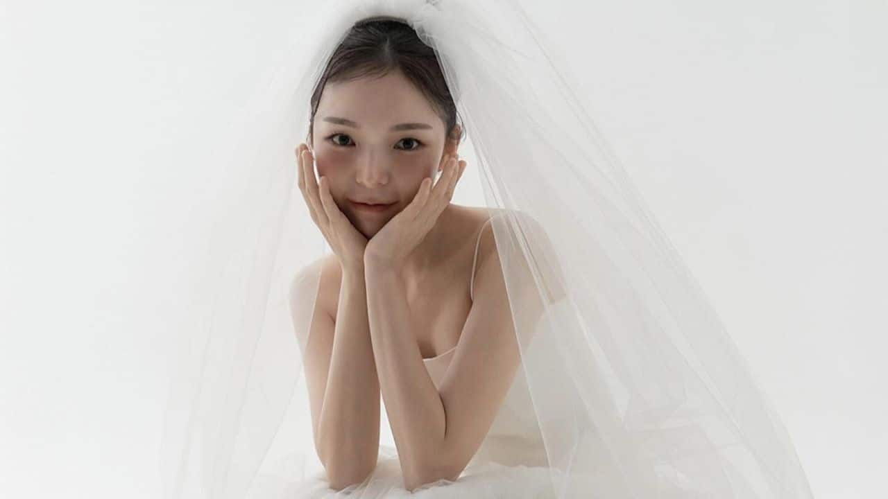 Hotel Del Luna actress Park Jin-joo gets married in a private ceremony, her wedding look stuns the internet: See pics