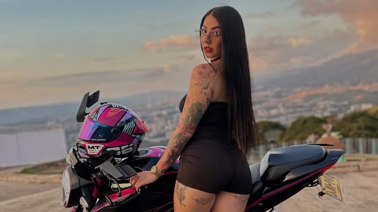 Colombian influencer biker girl Karen Sofía Ramírez dies at 25 after being run over by truck