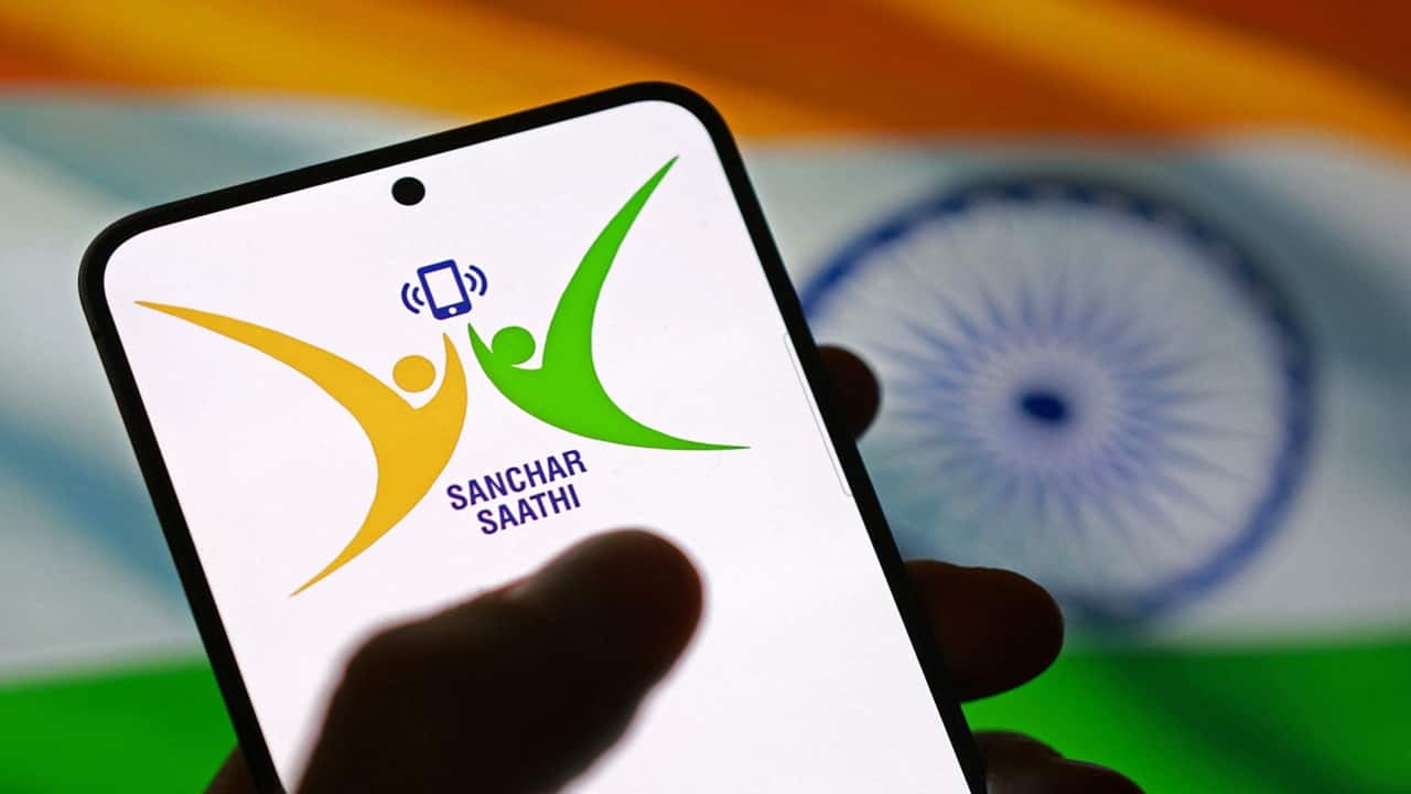 Govt drops mandatory Sanchar Saathi pre-installation