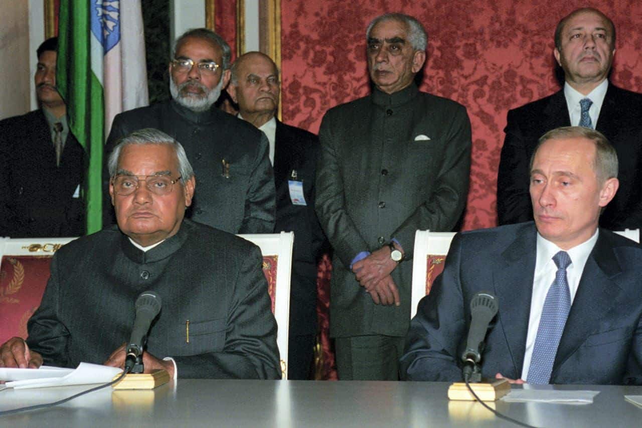 A decades-old bonhomie: When Modi met Putin in 2001 as Gujarat CM | In pics