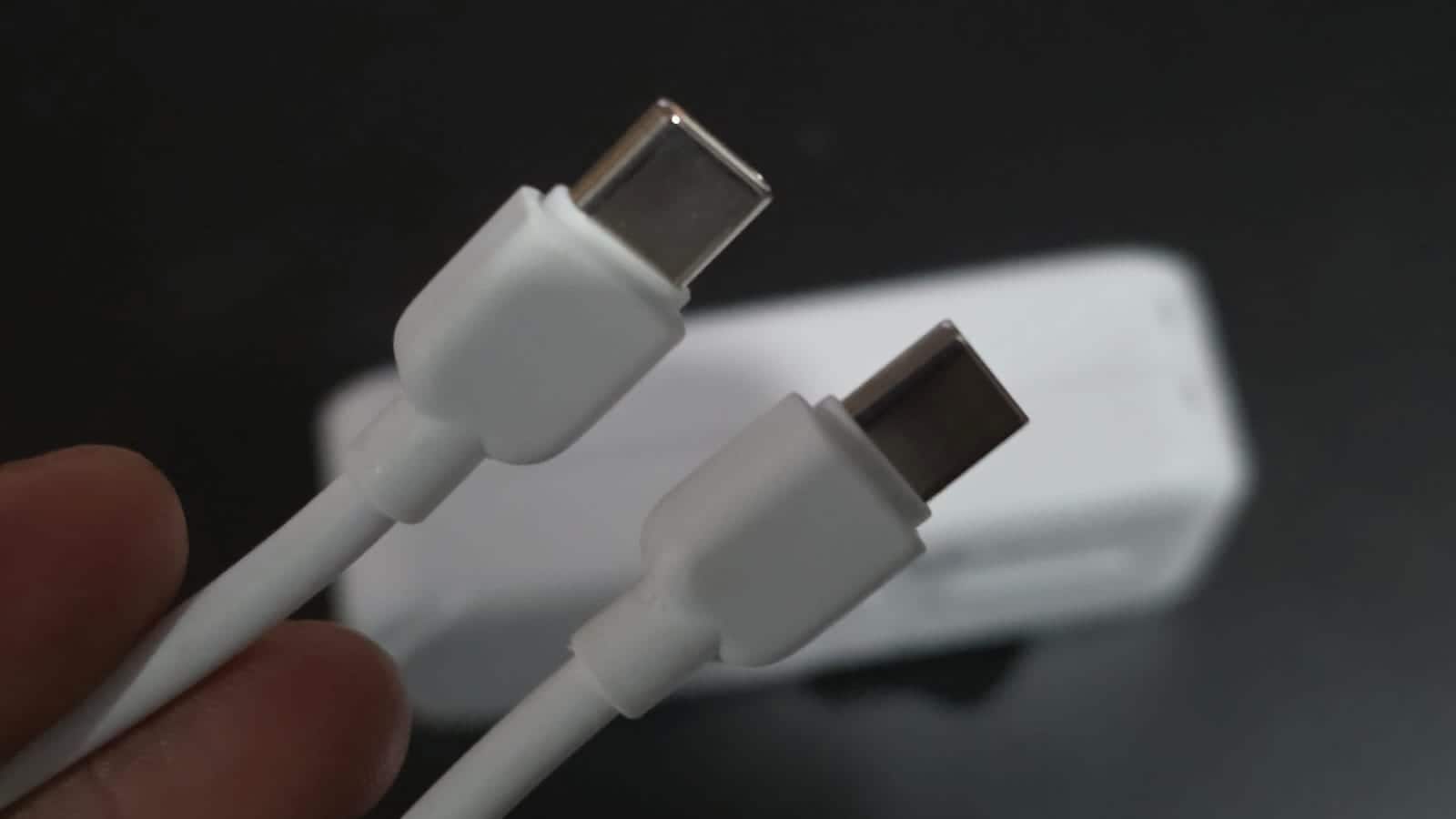 Battery backup experience Although rated at 5000mAh, real-world output varies depending on device. For most modern phones, expect one solid recharge or 60–70% of a flagship battery. It’s built for emergency mobility rather than full-day unplugged usage. Battery backup experience Although rated at 5000mAh, real-world output varies depending on device. For most modern phones, expect one solid recharge or 60–70% of a flagship battery. It’s built for emergency mobility rather than full-day unplugged usage.