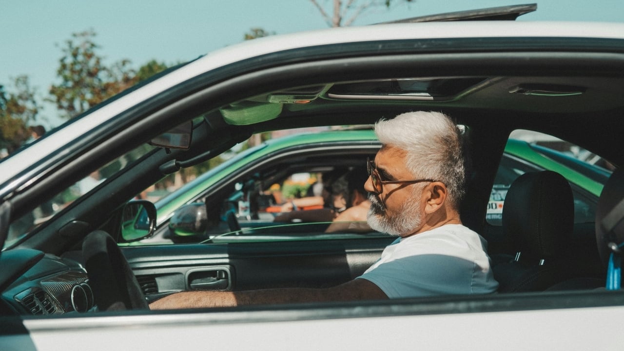 Your driving habits may reveal early signs of cognitive decline: Here’s what to watch out for