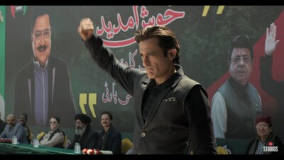 Famous for his rare versatility and his relentless pursuit of excellence, Akshaye slips into the skin of Rehman Dakait with a menace that feels alarmingly organic. 