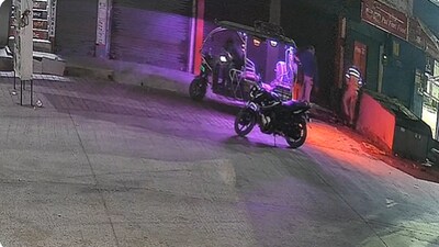 The footage showed a group of policemen, in the dead of night, discreetly leaving the body outside a shop. 