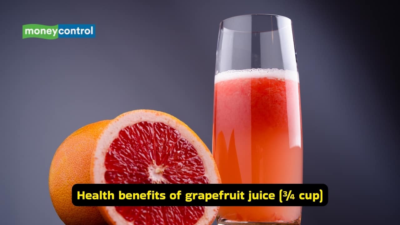 Health benefits of grapefruit juice (¾ cup) Grapefruit juice is tangy, refreshing, and full of Vitamin C. Drinking it regularly can help boost your immunity, keep your heart healthy, and maintain hydration. It’s a tasty way to start the morning right.