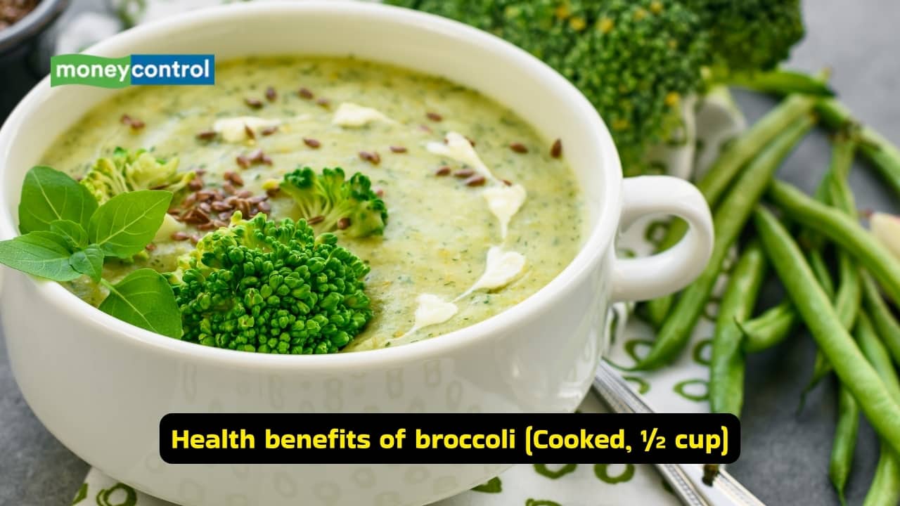 Health benefits of broccoli (Cooked, ½ cup) Cooked broccoli is full of Vitamin C, fiber, and other nutrients. Steaming it keeps the good stuff intact. It helps your immune system, strengthens bones, and supports overall health. Plus, it goes well in lots of dishes.