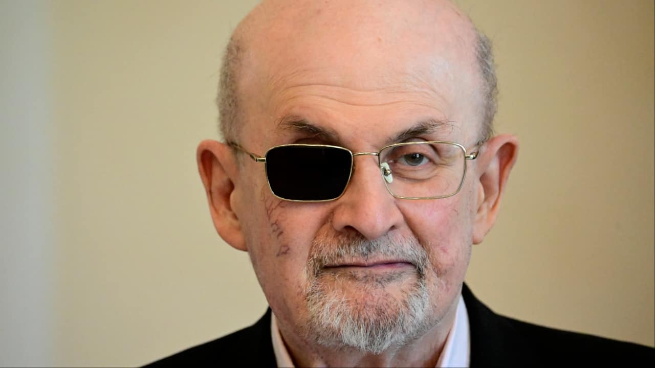 Salman Rushdie 'worried' about Hindu nationalism. Your attacker was Muslim, remind netizens