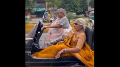 The sisters, dressed in crisp cotton sarees, riding their two-wheeler in city traffic, are a sight to behold and cut an inspiring picture of empowerment.