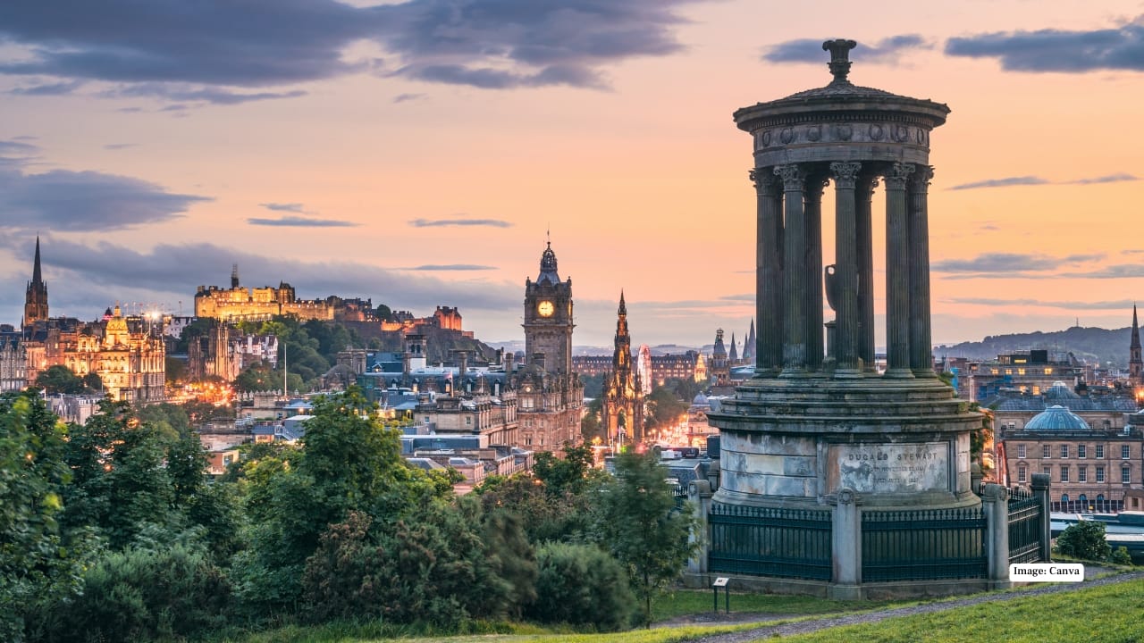 8. Edinburgh, Scotland — The Legendary Hogmanay Festival Edinburgh’s Hogmanay is one of the world’s most iconic New Year celebrations, famed for its fiery torchlight procession, ceilidh dancing, traditional Scottish music, and spectacular fireworks over Edinburgh Castle. Steeped in culture and centuries-old traditions, this three-day festival turns the entire city into a living celebration—where heritage, community, and festive spirit take centre stage. 8. Edinburgh, Scotland — The Legendary Hogmanay Festival Edinburgh’s Hogmanay is one of the world’s most iconic New Year celebrations, famed for its fiery torchlight procession, ceilidh dancing, traditional Scottish music, and spectacular fireworks over Edinburgh Castle. Steeped in culture and centuries-old traditions, this three-day festival turns the entire city into a living celebration—where heritage, community, and festive spirit take centre stage.