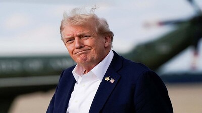 Trump hand bandage sparks health debate