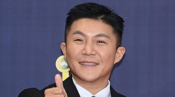 Comedian Jo Se-ho steps back from TV show