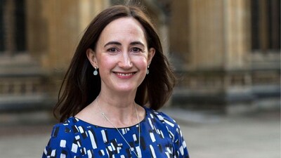 Sophie Kinsella dies at 55