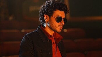 Divyenndu Sharma is known for his role as Munna Bhaiya