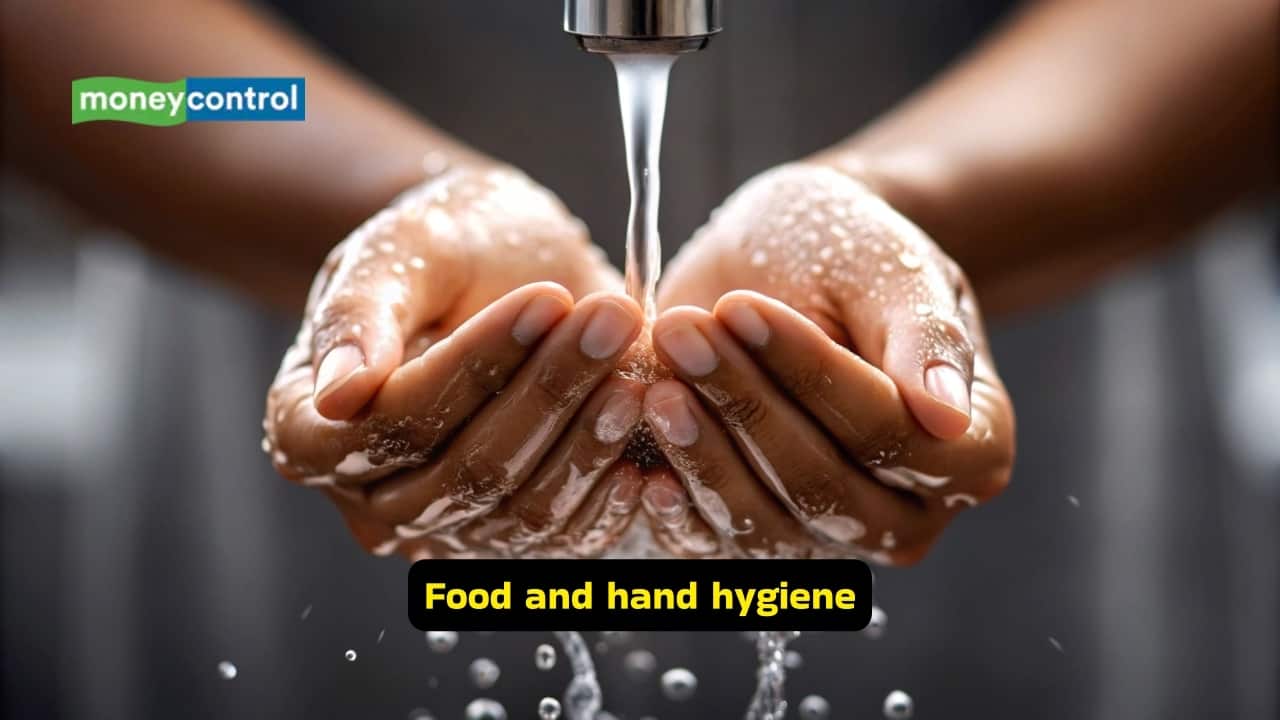 Food and hand hygiene All those involved in handling food items and those who work in the kitchens must make certain that they regularly wash their hands. Toxin-mediated diseases caused by ill-handling of food is quite common. Washing hands before and after cooking meals can help minimise the entry of pathogens into the gastrointestinal tract. Food and hand hygiene All those involved in handling food items and those who work in the kitchens must make certain that they regularly wash their hands. Toxin-mediated diseases caused by ill-handling of food is quite common. Washing hands before and after cooking meals can help minimise the entry of pathogens into the gastrointestinal tract.