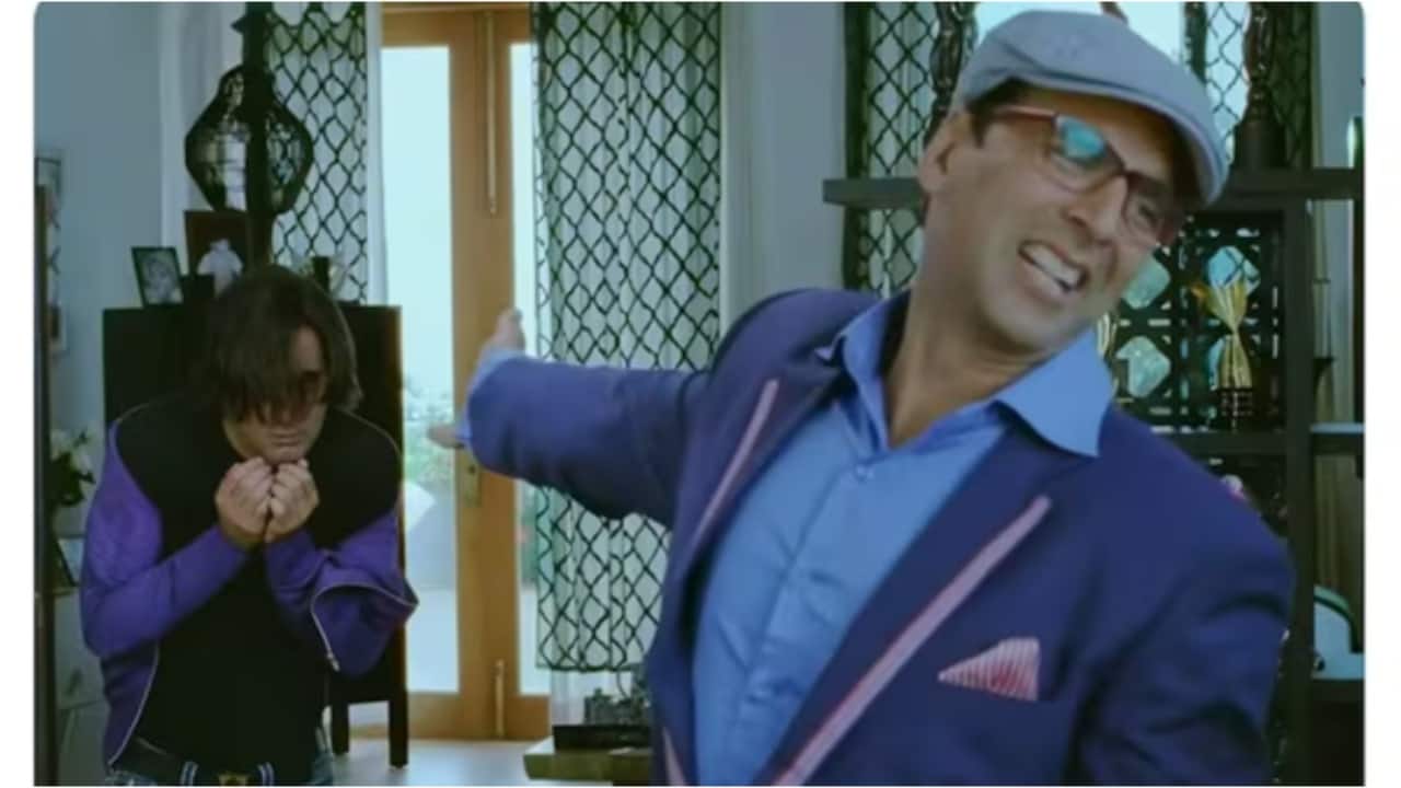 Akshay Kumar jumps on Dhurandhar meme trend and takes credit for 'discovering' Akshaye Khanna; says, 'Kabhi ghamand nahi kiya'