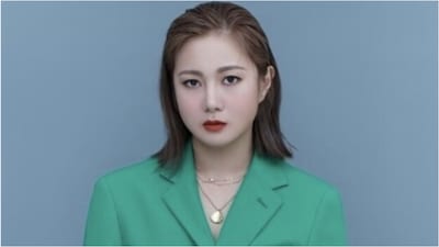 The renewed debate stems from a 2017 episode of tvN’s Life Bar, a talk show where celebrities gathered over drinks to share candid conversations. 