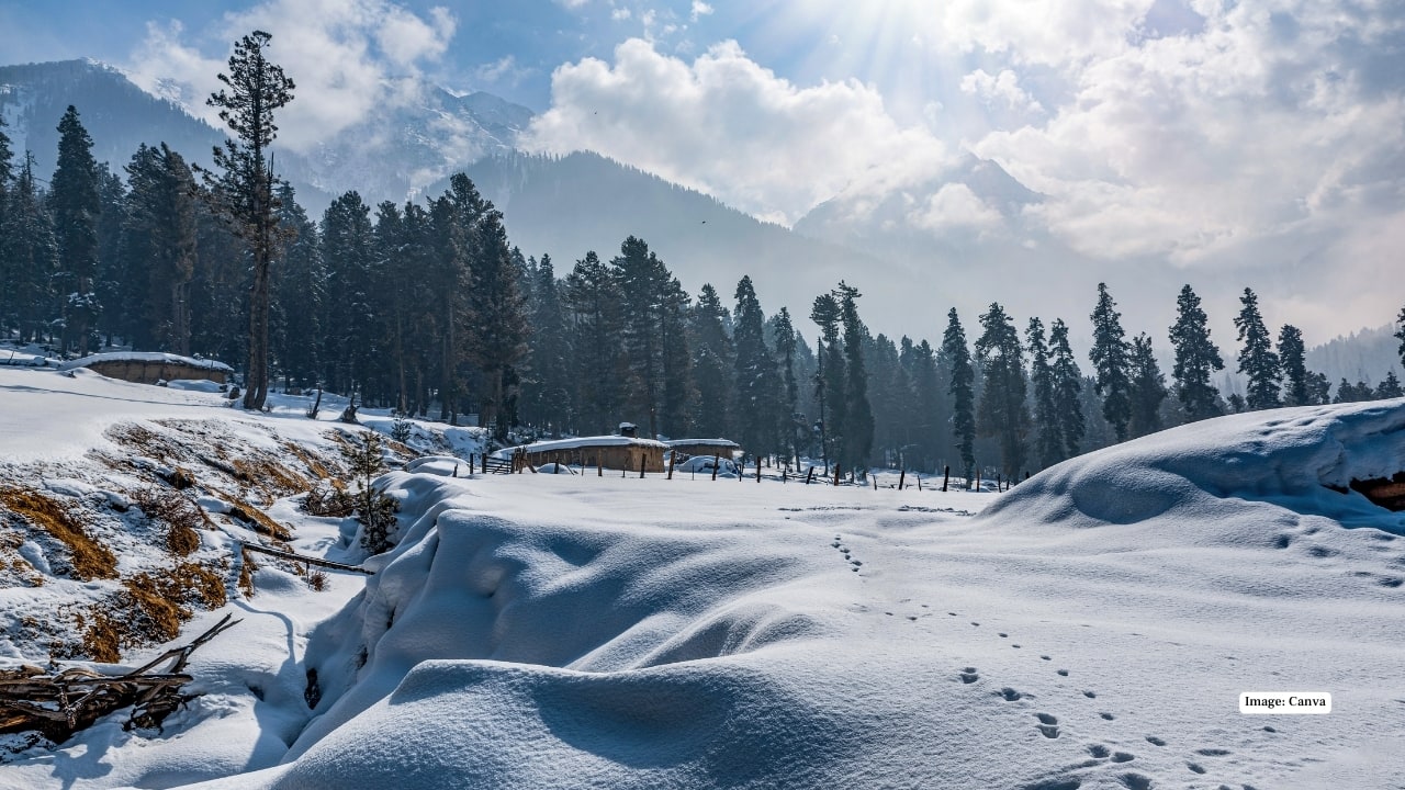 2. Pahalgam – Tranquility Amid Snow-Covered Valleys If peace and quiet are what you seek, Pahalgam is the place to be. The frozen Lidder River, snow-laden meadows, and towering pine forests create a picture-perfect backdrop for winter walks. Cozy cottages and quiet trails allow travelers to soak in nature’s calm, with opportunities for pony rides and gentle winter treks adding to the charm. 2. Pahalgam – Tranquility Amid Snow-Covered Valleys If peace and quiet are what you seek, Pahalgam is the place to be. The frozen Lidder River, snow-laden meadows, and towering pine forests create a picture-perfect backdrop for winter walks. Cozy cottages and quiet trails allow travelers to soak in nature’s calm, with opportunities for pony rides and gentle winter treks adding to the charm.