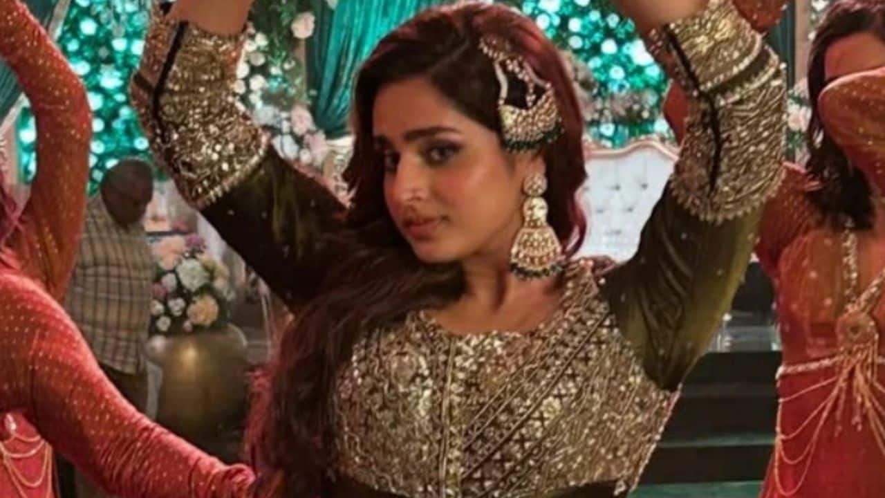 Latest projects Ayesha Khan is lately seen as the main lead in the Kapil Sharma starrer Kis Kisko Pyaar Karoon 2, and in a dance number in Dhurandhar. Latest projects Ayesha Khan is lately seen as the main lead in the Kapil Sharma starrer Kis Kisko Pyaar Karoon 2, and in a dance number in Dhurandhar.