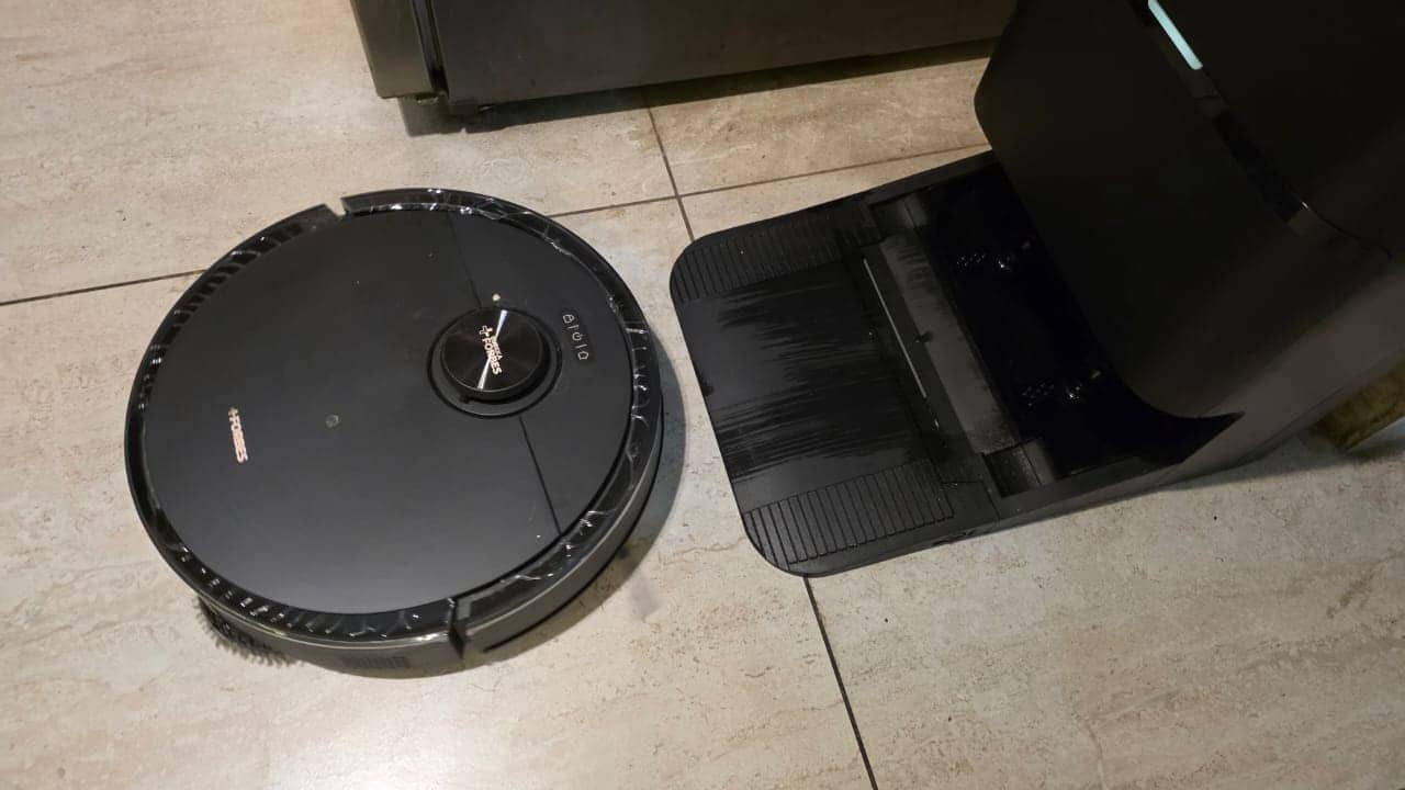 Forbes SmartClean robotic vacuum cleaner review