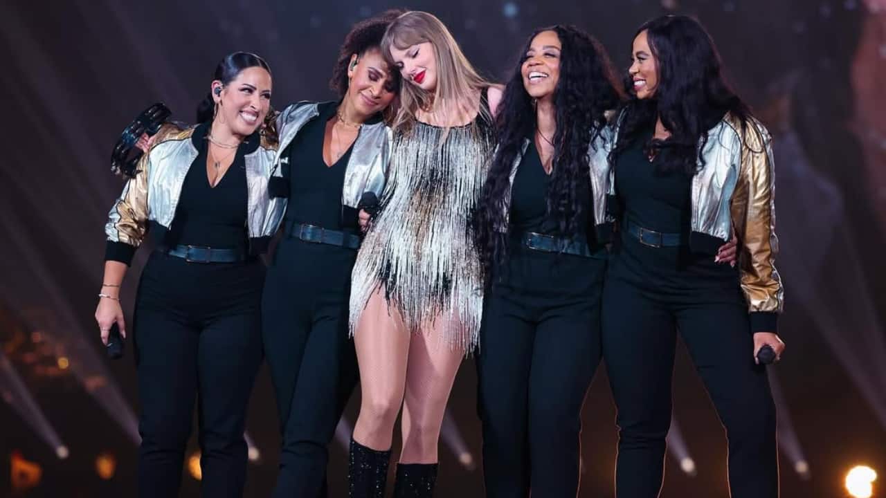 Massive Payouts for Dancers - Some dancers were reportedly given bonuses of up to $750,000, amounts that industry insiders note can be several times higher than typical annual earnings.