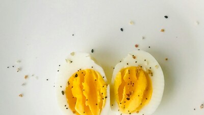 Consuming enough protein boosts metabolism, aids weight loss and strengthens the immune system. (Picture Credit: Pexels)