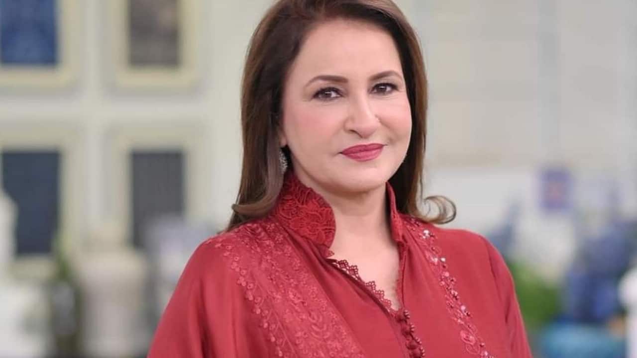 Pakistani actress Saba Faisal shares clarification after facing backlash over her comments on daughters-in-law, "forgive and ignore"