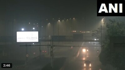 Delhi Chokes: Air Quality 'Very Poor' as Smog Blankets Capital