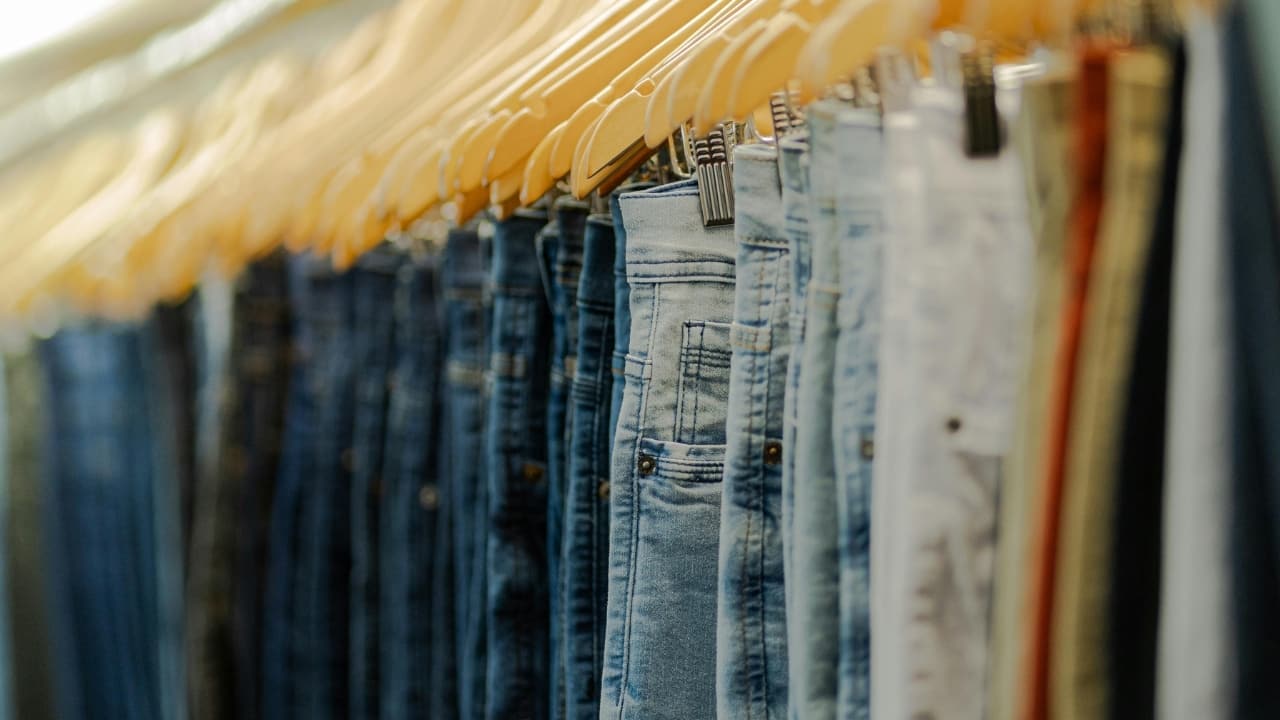 How to choose denim that adapts to heat, cold and everything in between