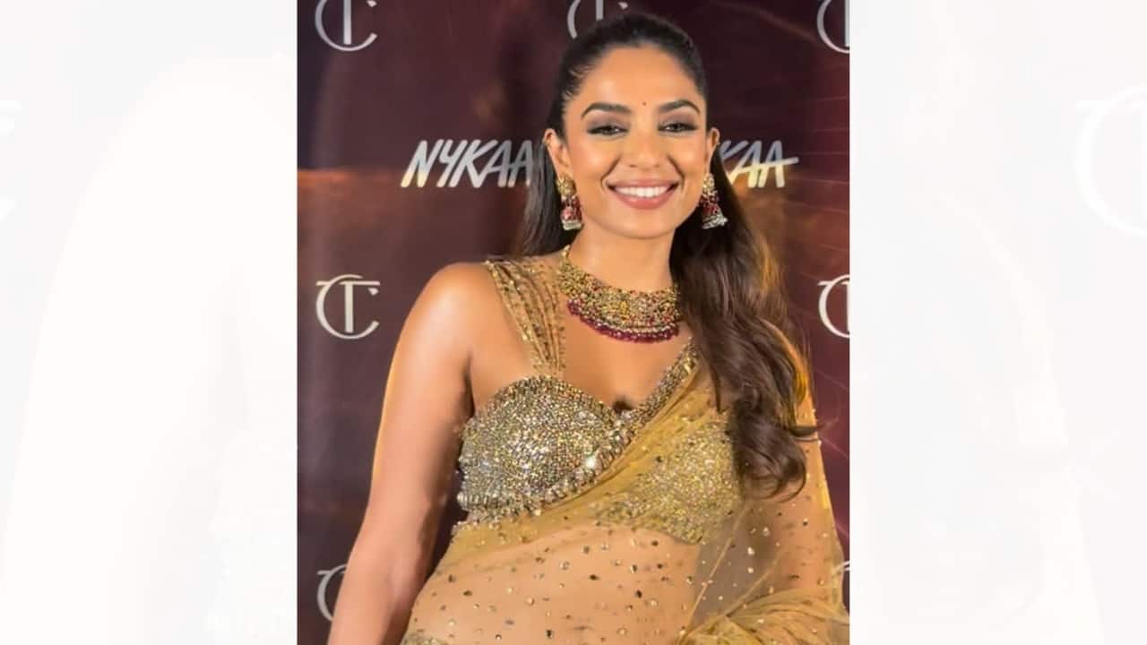 Sobhita Dhulipala makes a glittering appearance in a golden lehenga amid pregnancy rumours