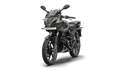 The 2026 Bajaj Pulsar 220F in the new Black Copper Beige colour.