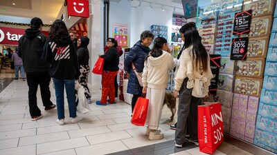 Shoppers inside the Serramonte Mall in Daly City, California. (Bloomberg)
