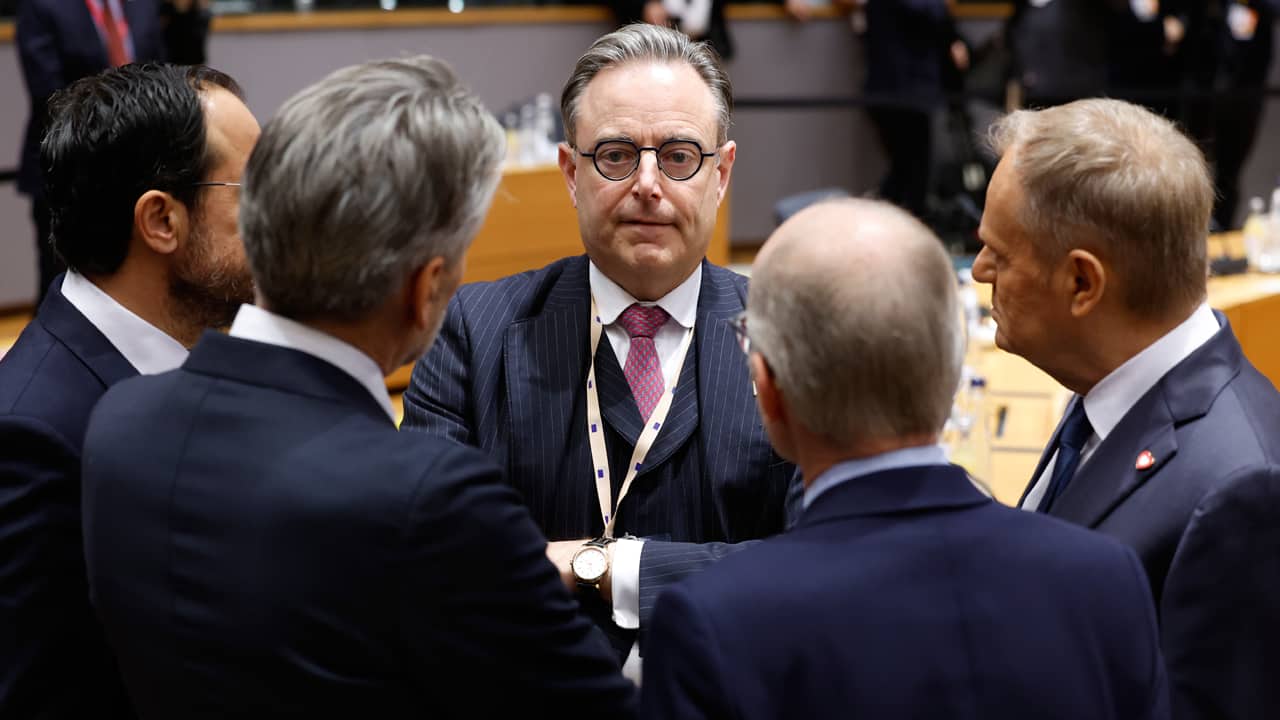 EU leaders hold late-night talks to calm Belgian fears over Russia-linked Ukraine loan