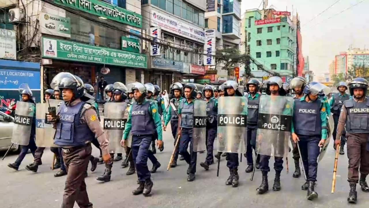Bangladesh unrest live: Kolkata police on high alert amid Dhaka situation, security tightened ahead of Christmas and New Year