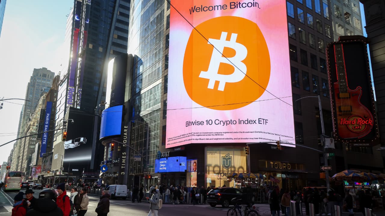 Bitcoin rebounds near $90,000 levels though volatility persists