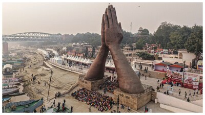 People at Namo Ghat in Varanasi. (Courtesy: PTI photo)