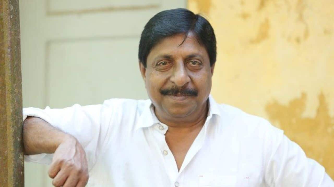 Sreenivasan death: Prithviraj Sukumaran, Basil Joseph, Tovina Thomas and others paid tribute to the Legendary Malayalam actor