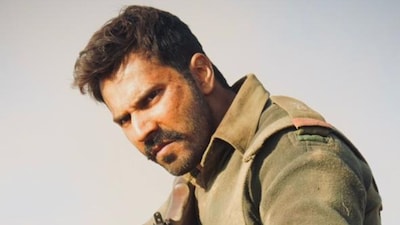 Varun talked about his experience and revealed that playing a soldier on screen requires a high level of both mental and physical discipline and goes far beyond performance.

