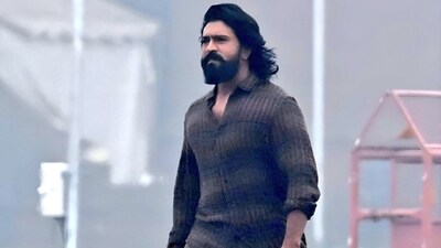 Peddi set pics leaked online