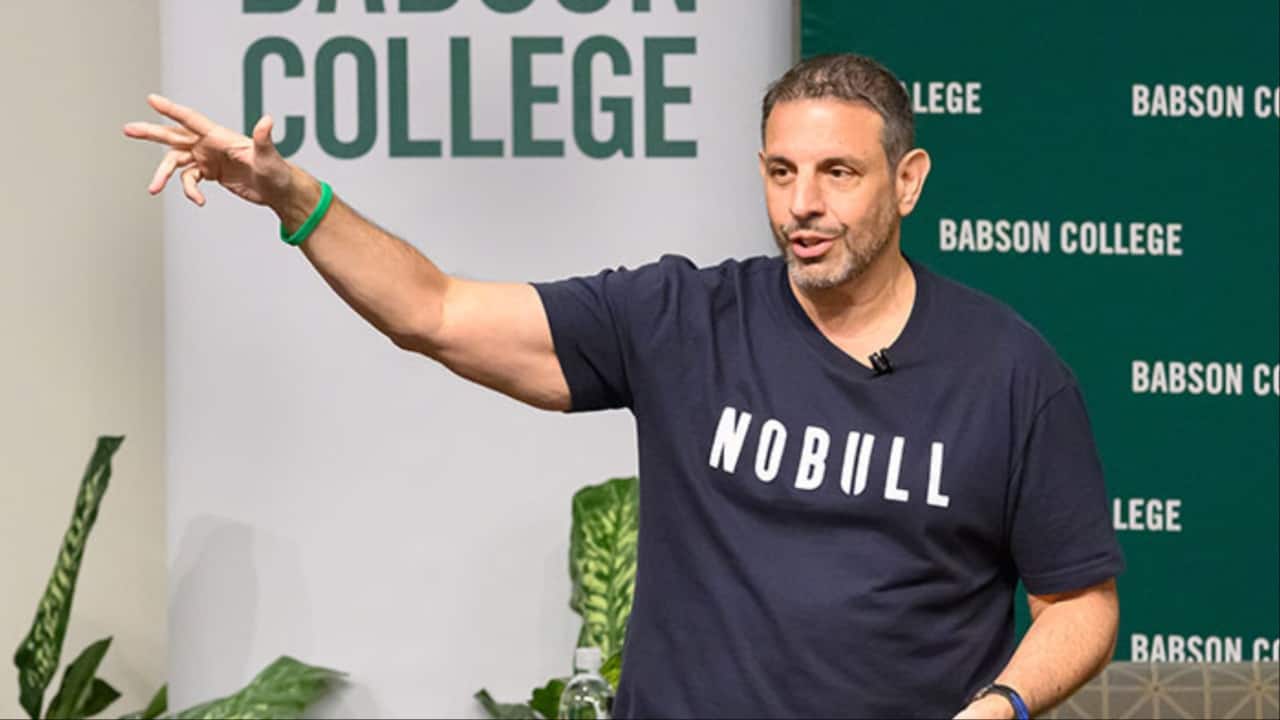 Billionaire tries to persuade people not to become entrepreneurs: ‘You can go bankrupt’