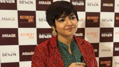 Lagnajita Chakraborty gained popularity with the Bengali track Basanto Eshe Geche.