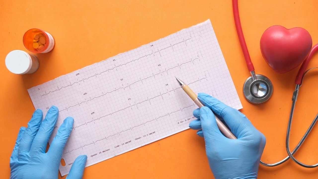AIIMS-trained doctor explains not just LDL cholesterol, these two markers can predict heart attack risk