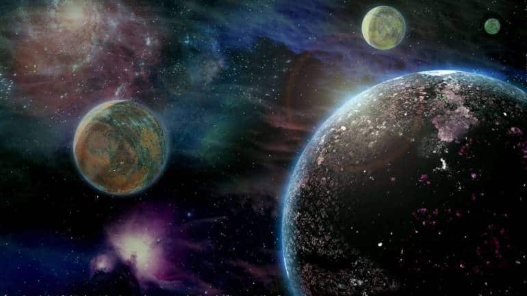 Rogue Planet: Billions of planets roam without stars. Some may host subsurface oceans warmed internally. In 2026, infrared telescopes will search for these lonely worlds. (Image: Canva)